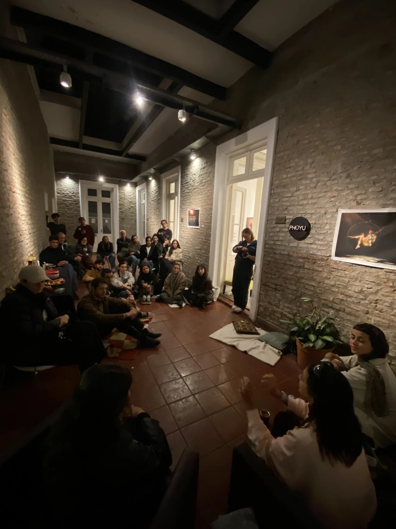 Galería PHŪYU - Foto 9